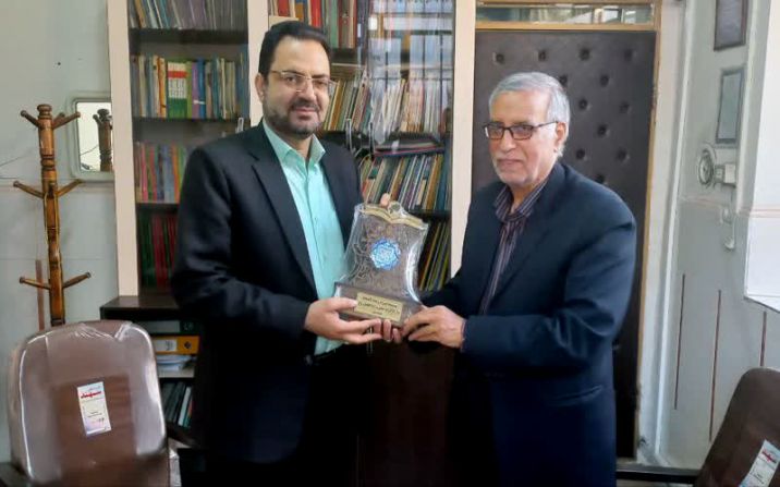 قرار دادن مقوله آموزش در سبد حمایتی خانواده ها، افزایش امید به زندگی را در پی خواهد داشت قرار دادن مقوله آموزش در سبد حمایتی خانواده ها، افزایش امید به زندگی را در پی خواهد داشت